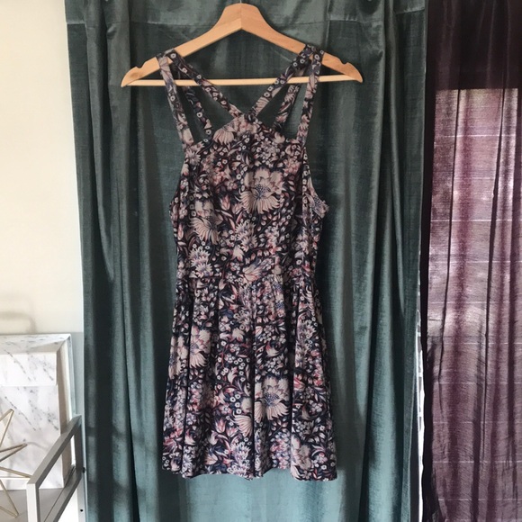 Floral print boho rhomper - Picture 13 of 16